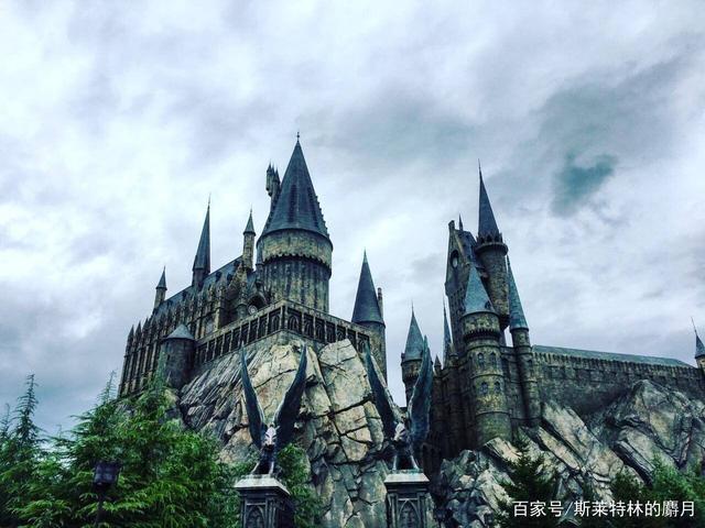 霍格沃茨魔法学校