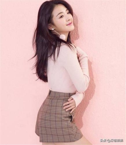 张含韵被骂"公交车", 指责她陪睡换上位机会,女星出道