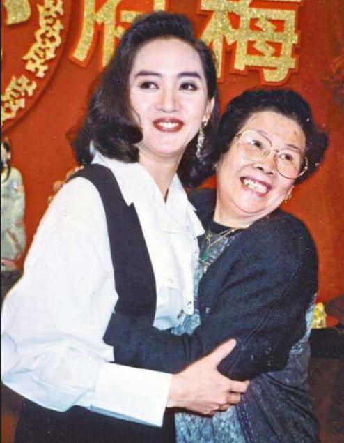 贪得无厌!梅艳芳内衣裤被拍卖,黄秋生怒斥:请给她最后的尊严
