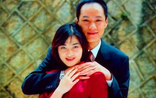 com] 冯远征和梅婷主演的电视剧《不要和陌生人说话》讲述了一个即将