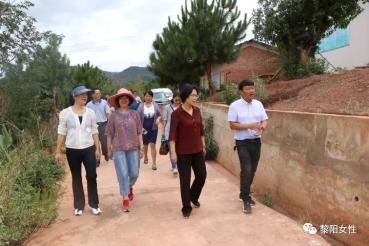 云南省妇联到富民县调研妇女发展工作