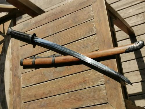 写美篇戚家刀,又称戚氏军刀,是戚继光最引以为傲的武器,也是戚继光