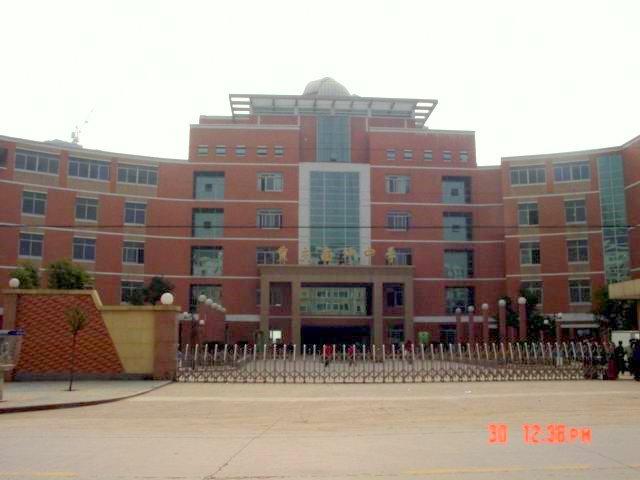 南坪中学的学校未来