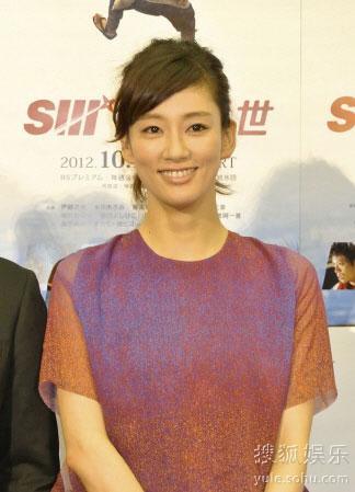 水川麻美新剧陷三角恋 大泉洋挑战宇宙男