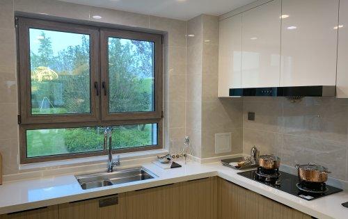 大连金地城140板块褐石洋房108平