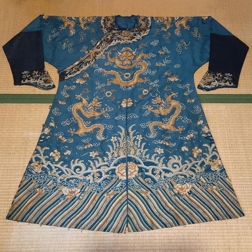 【中国美术】 ★ 吉服 清代龙袍 ★ 宫廷服 刺繍 金龙