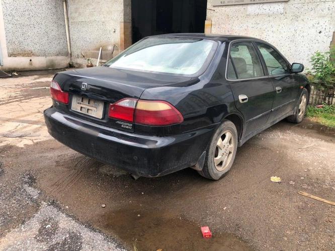 本田 雅阁 2002款 2.0 自动图片