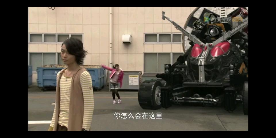 菲利普獠牙变身超帅片段