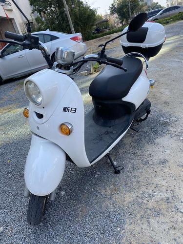 出售60v新日电动车有牌有证