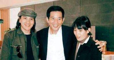 秦汉儿子一句话点出林青霞当年最明智决定,网友评论:太走运了