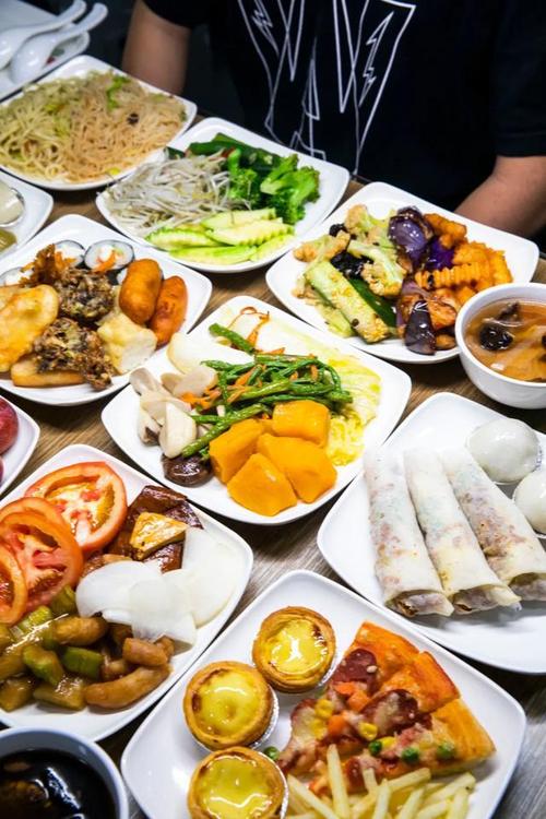泉州这家素食自助,80 道菜品任吃,24.8元吃撑两人