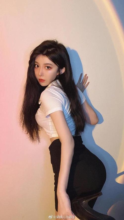 呆妹儿小霸王