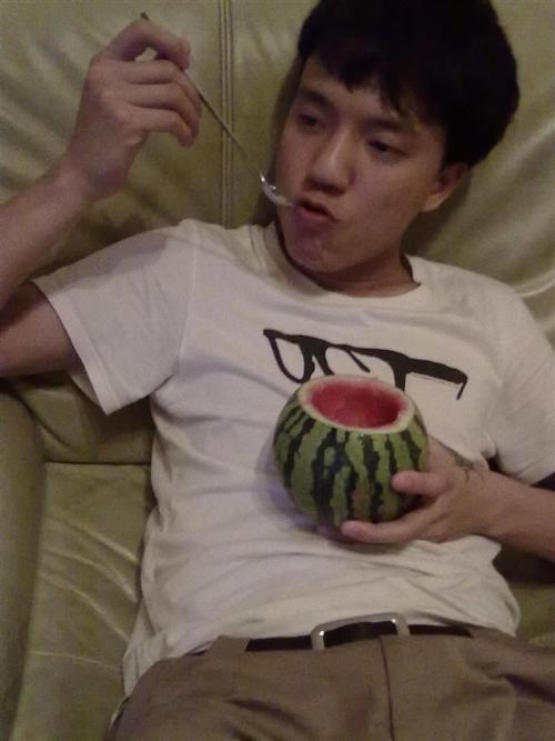 瓜娃子,瓜兮兮