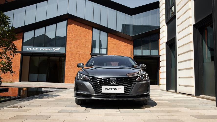 动力拉满配置诚意十足长安新锐程cc蓝鲸版上市