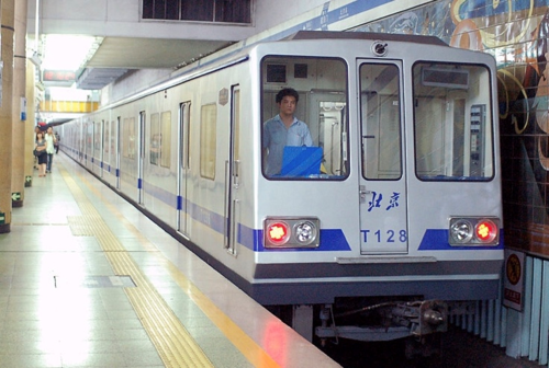 北京地铁老车型介绍之十一dk19型地铁电动客车