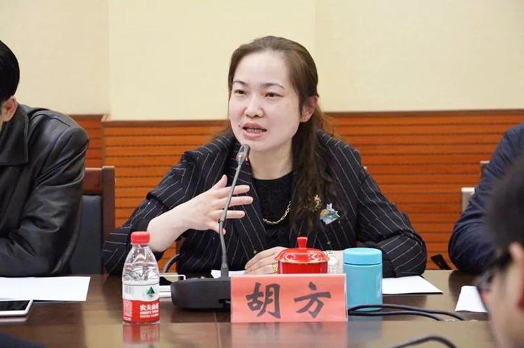 胡方重庆市教育评估院基础教育评估所所长论坛看点创新思维能力是人脑