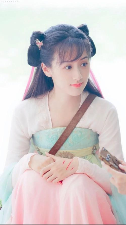 成毅&袁冰妍《琉璃》壁纸图片