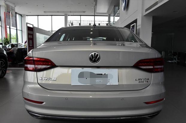 大众新朗逸高速油耗是多少公里(大众新朗逸油耗多少)