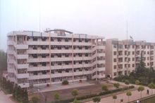 石首市城南高级中学