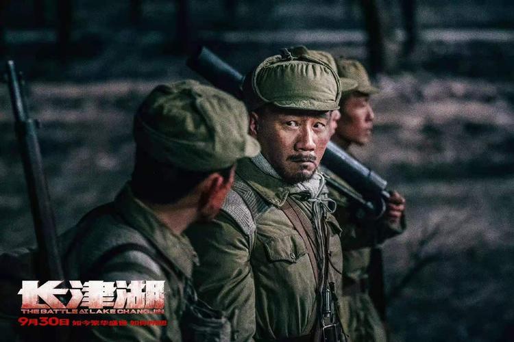原创长津湖场面绝了,百米大桥说炸就炸,网友:我们自己的战争大片