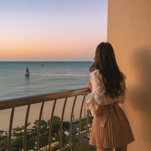 韩系女头 背影 金娜熙 女生头像 头像 .by:cccc 橙子.