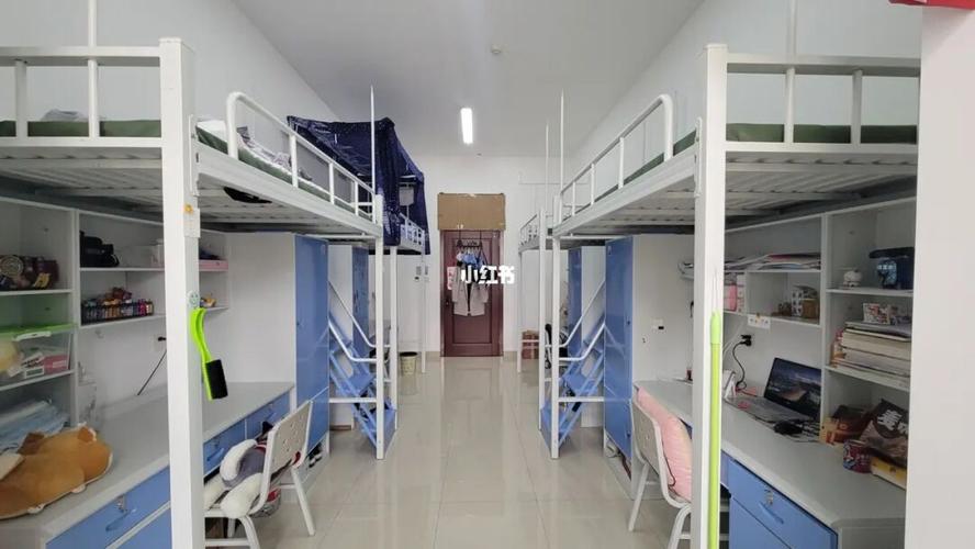 中国石油大学(北京)克拉玛依校区 太赞了91_寝室_夕阳_空调_衣柜