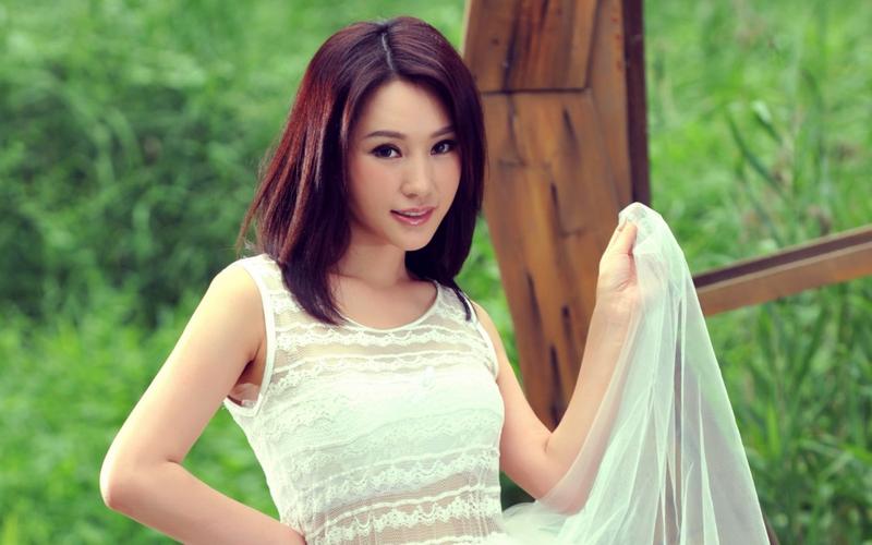 美女桌面背景壁纸(4/20)