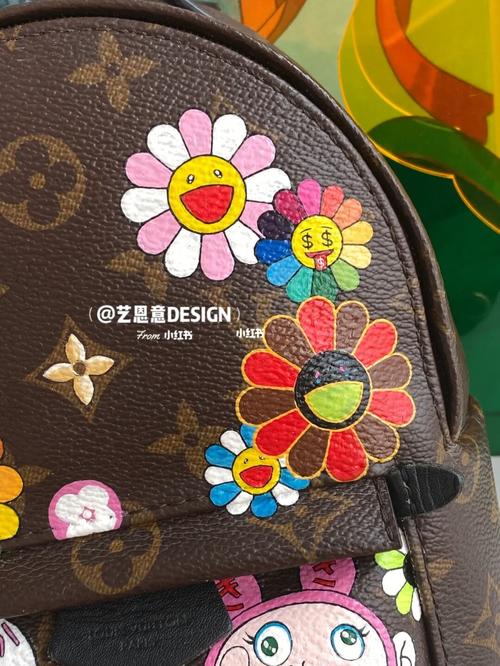 lv可爱手绘mini双肩包前来报道|太阳花手绘_手绘_包包