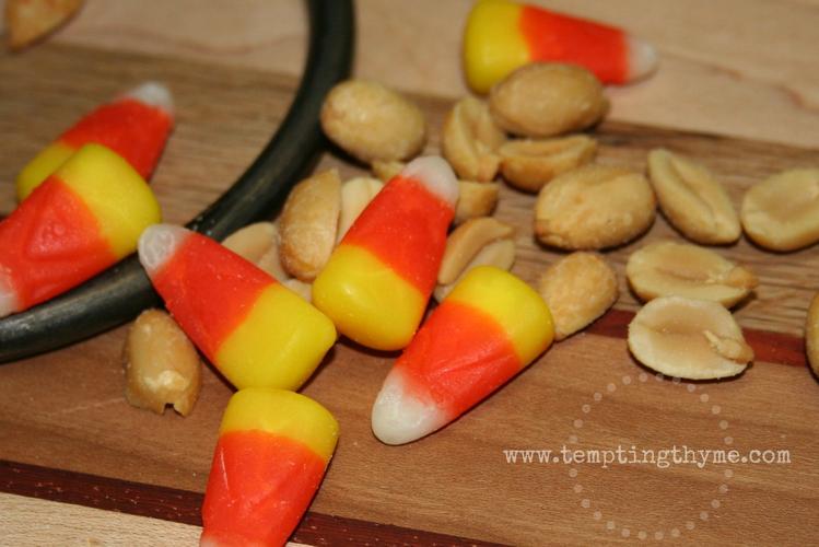 {pay day} candy corn and peanuts snack mix