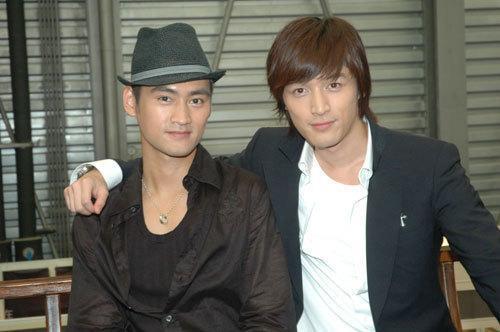 2006年,胡歌车祸毁容,助理离世,而那个犯错的司机如今