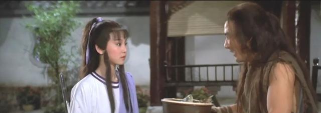 原创1979年,徐少强拍《天蚕变》时"失踪"了,剧组无奈耍了个小聪明
