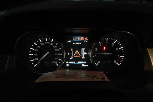 路虎 揽胜极光 2012款 2.0t 5门耀动版(进口)