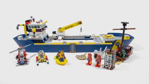 lego乐高city城市系列60266海洋探险巨轮659元