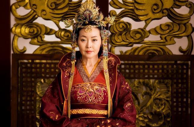 《琅琊榜》:宸妃林月瑶自尽,其实这个人才是罪魁祸首!