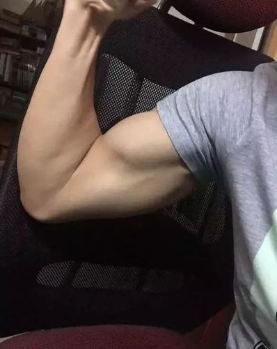 真实腹肌照片17岁