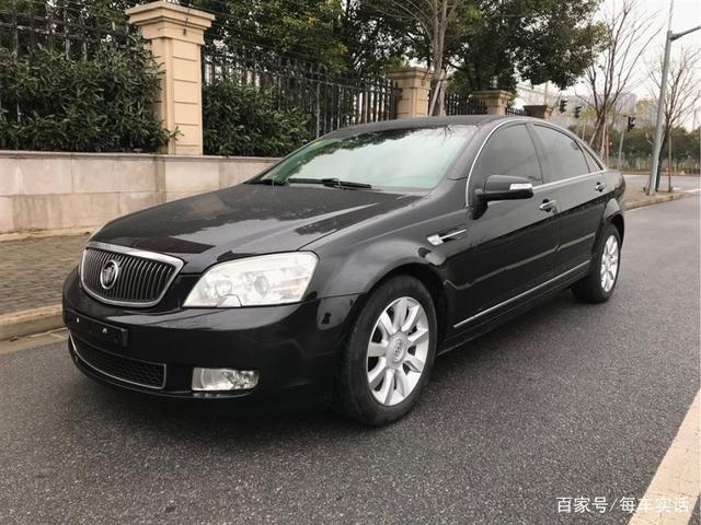 别克旗舰车型别克林荫大道3.0旗舰版