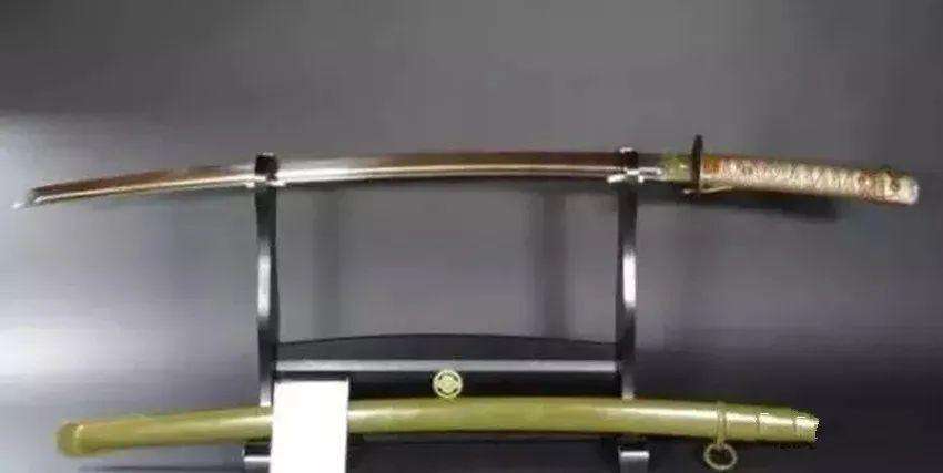 日本军刀华而不实?这把95式军刀告诉你,什么才叫真正杀伐利刃!