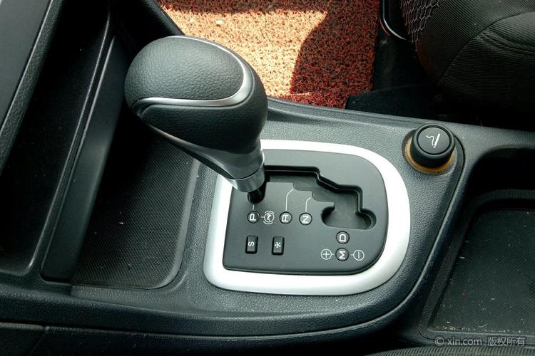 标致308 2014款 1.6 自动 乐享版优尚型