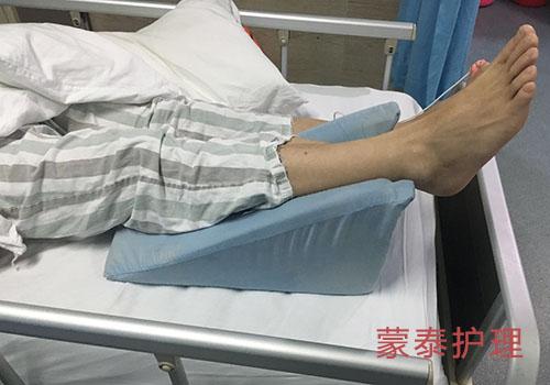 下肢抬高患者使用上肢抬高垫的案例回放-新闻中心-市
