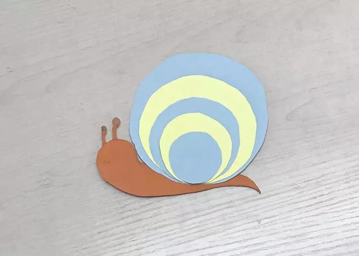 创意亲子手工——《小蜗牛》