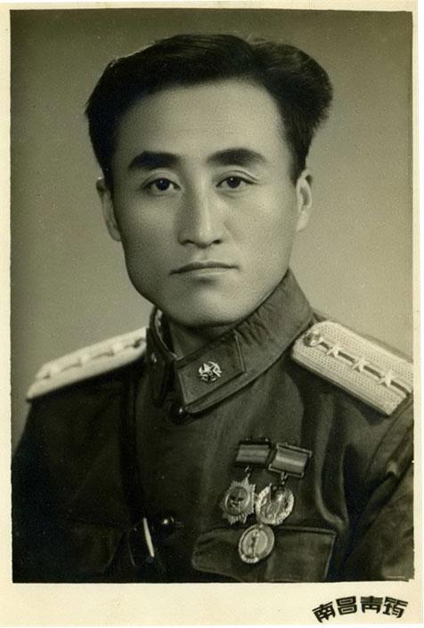 这就是迫害黄梅戏艺术家严凤英致死的凶手刘万泉