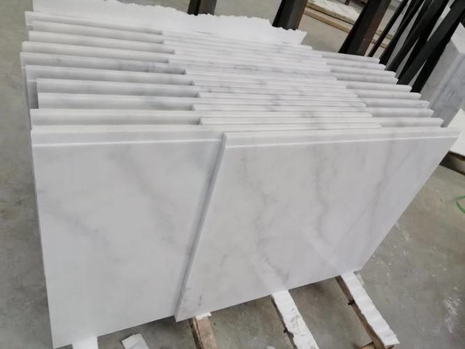 广西白大理石荒料 矿山