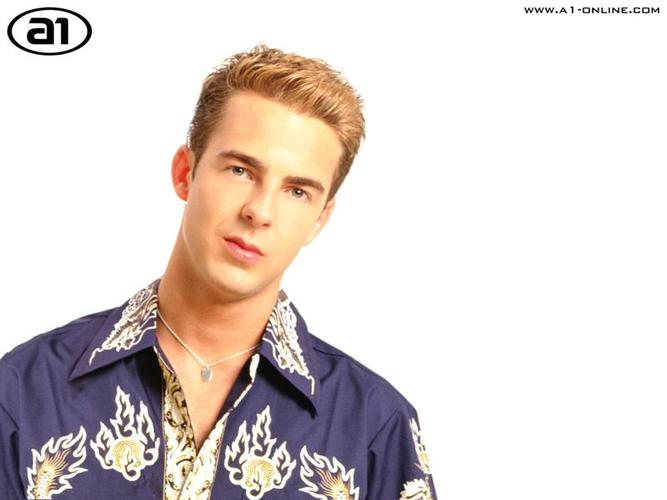 是由来自英国四个才艺双全的阳光男孩ben stevens adams,mark daniel