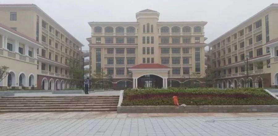 无论是东城片区,新城片区还是旧城片区,未来都将面临中小学学位供应不