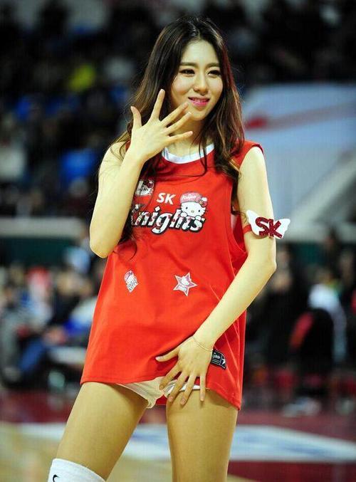 cba的拉拉队和nba有何差别?为何禁止nba拉拉队和球员恋爱?