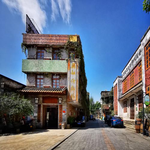 九个馋食猫远走顺德伦教三洲村食牛蹄煲