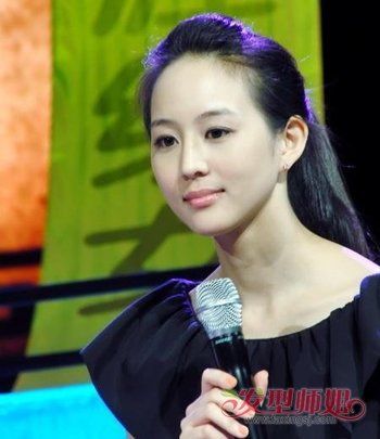 长脸直发怎样扎头发好看 冬天长脸直发女生怎么扎头发