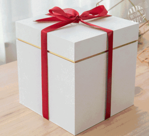 装满玫瑰的3层惊喜