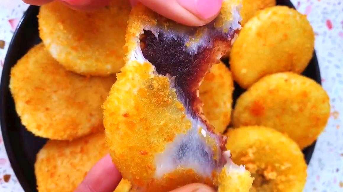 糯米面油炸糕的家常做法,香甜酥脆软糯可口,学会自己在家做