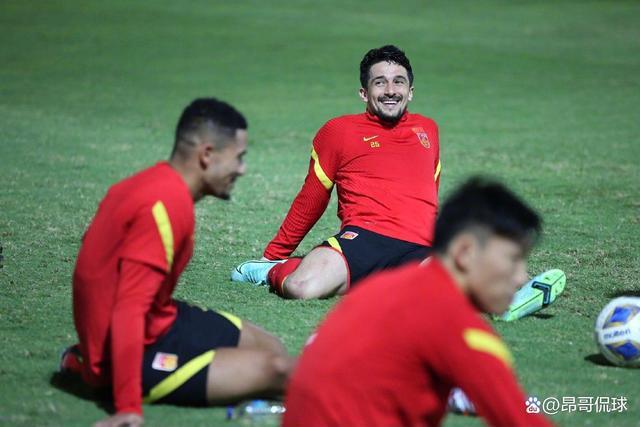 国足归化大将再表态已完成巴甲首秀两大细节获称赞